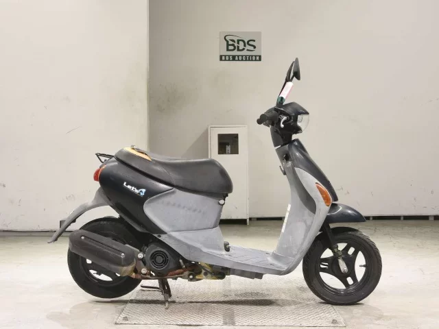 Suzuki LET S4