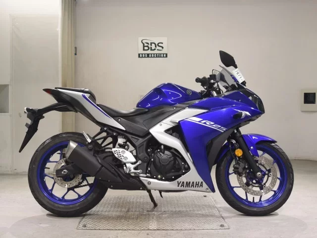 Yamaha YZF-R25 лот № 7671 оценка 4  с аукциона в Японии