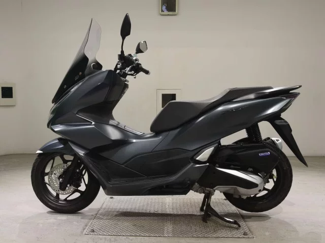 Honda PCX125-4