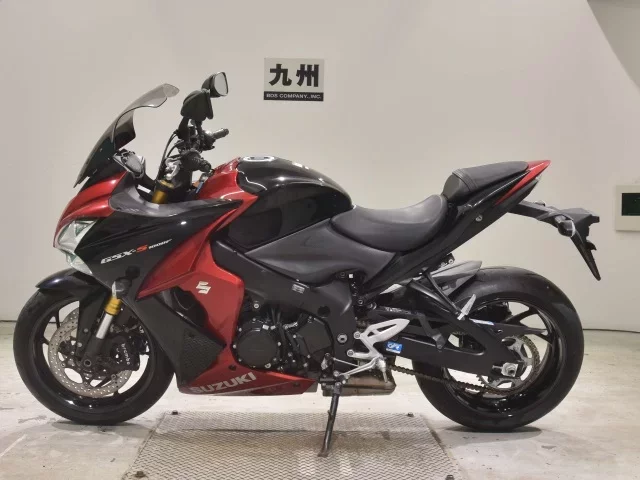 Suzuki GSX-S1000F