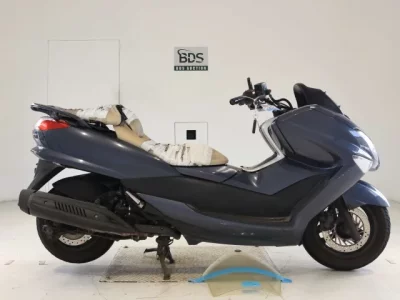 Yamaha MAJESTY 250