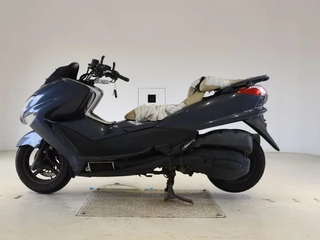 Yamaha MAJESTY 250