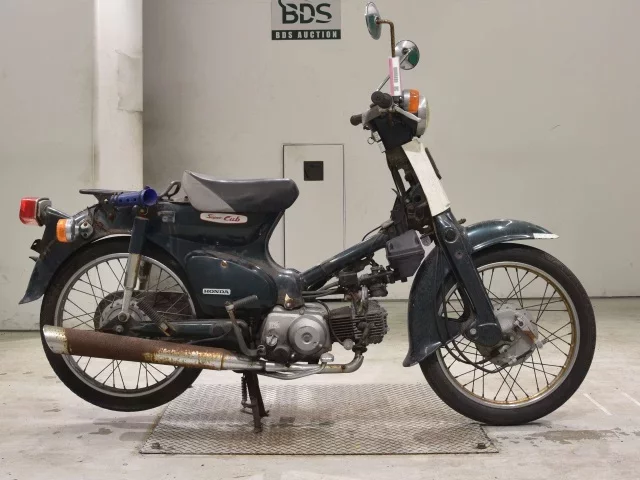 Honda C90