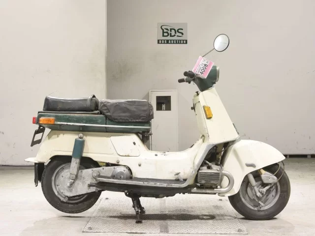 Honda JUNO OME SHO LOUIS NOT EQUIPPED