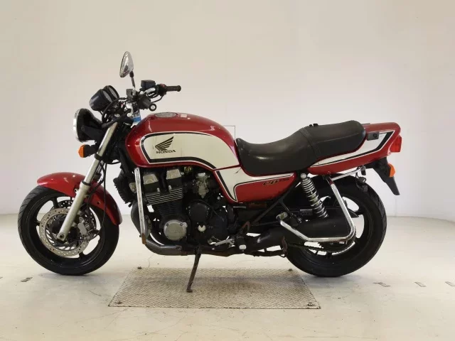 Honda CB750-2K SHO LOUIS NOT EQUIPPED