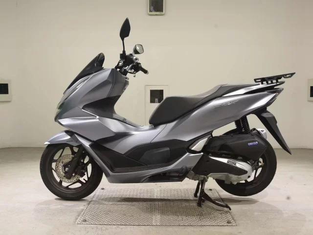 Honda PCX125-4