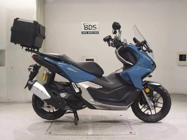 Honda ADV160