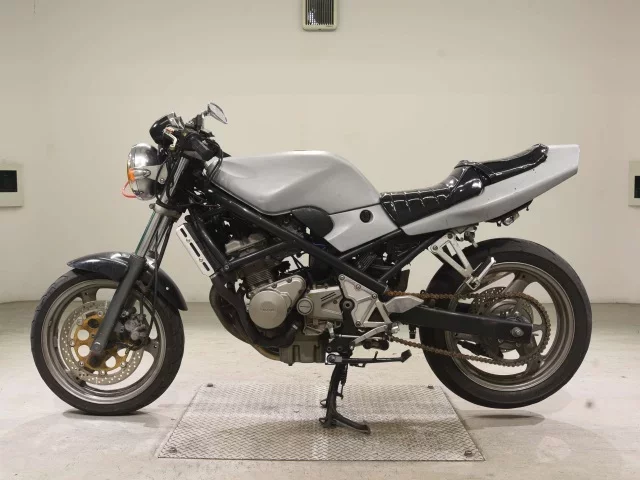 Suzuki BANDIT250