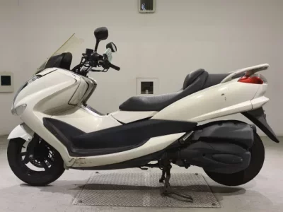 Yamaha MAJESTY 250-4  с аукциона в Японии