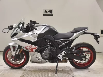 Suzuki GSX-8R  с аукциона в Японии