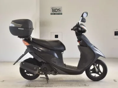 Suzuki ADDRESS V50-3