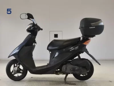 Suzuki ADDRESS V50-3