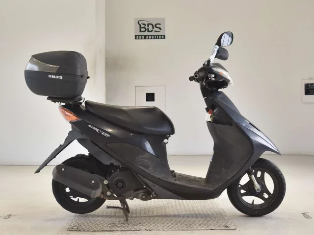 Suzuki ADDRESS V50-3