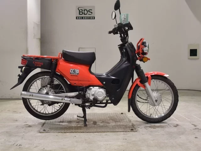 Honda CROSS CUB