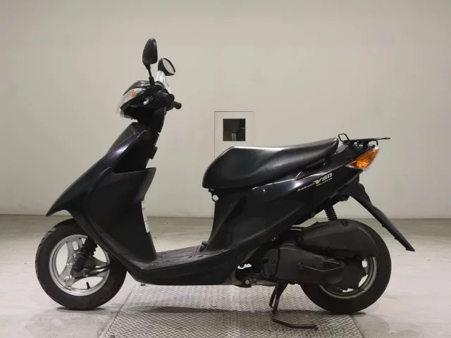 Suzuki ADDRESS V50