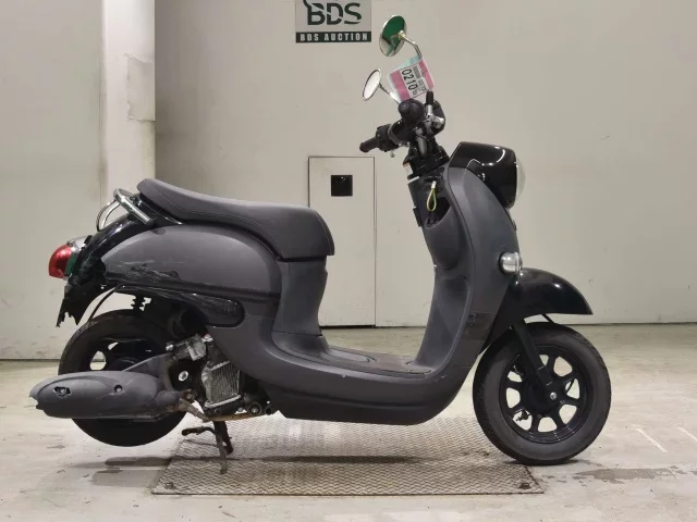 Yamaha VINO-4