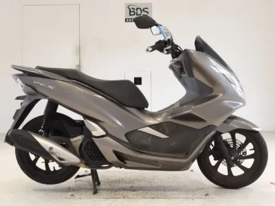 Honda PCX125-3