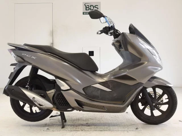 Honda PCX125-3