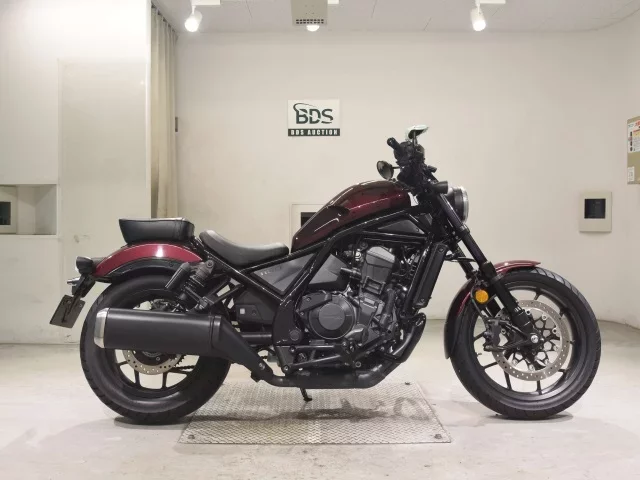 Honda REBEL 1100 лот № 5250 оценка 5  с аукциона в Японии