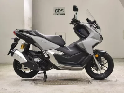 Honda ADV160