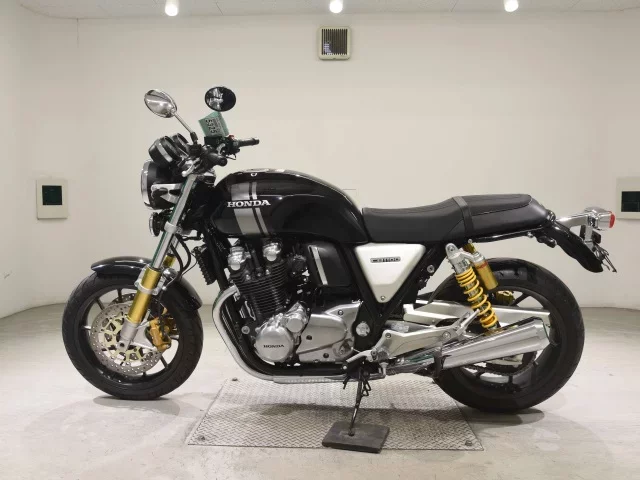 Honda CB1100RS