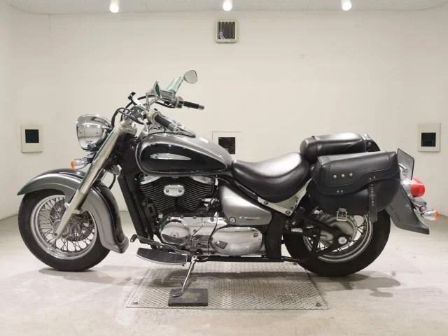 Suzuki INTRUDER 400 CLASSIC
