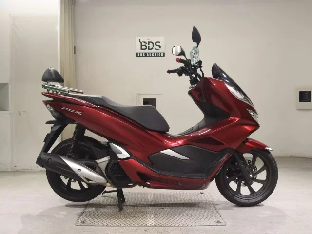 Honda PCX125-3