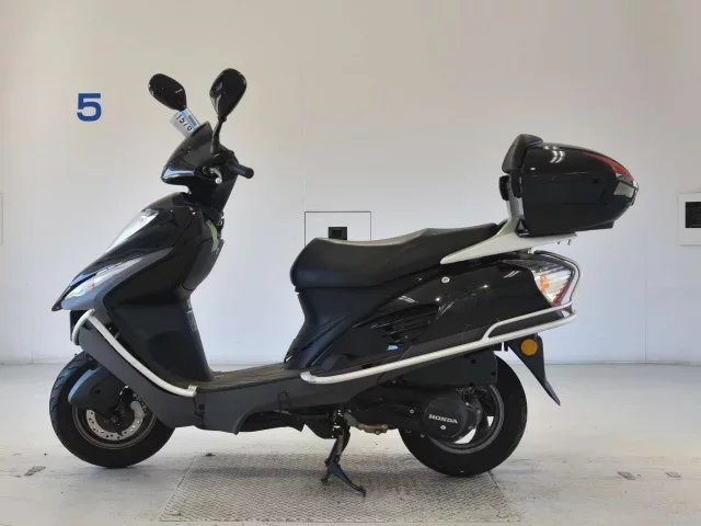 Honda SDH125