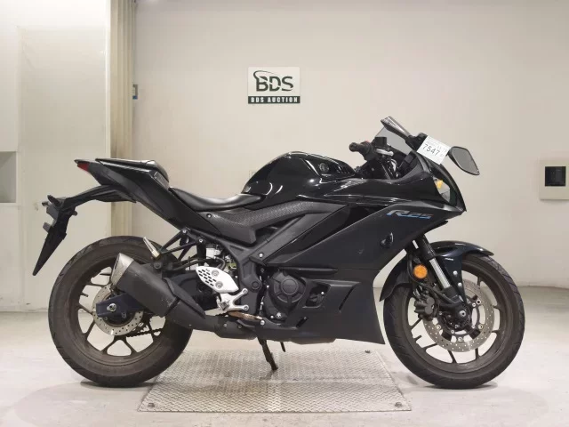 Yamaha YZF-R25A лот № 7547 оценка 4  с аукциона в Японии