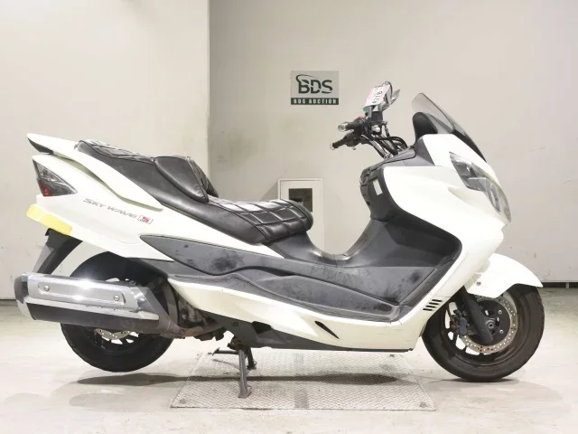 Suzuki SKYWAVE 250S-3