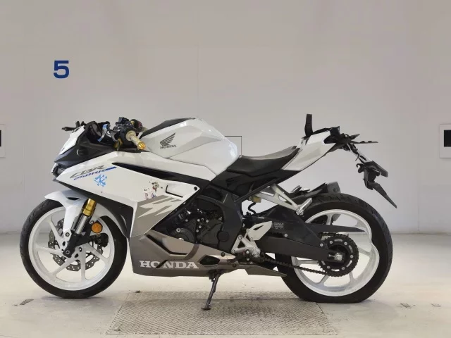 Honda CBR250RR-2A