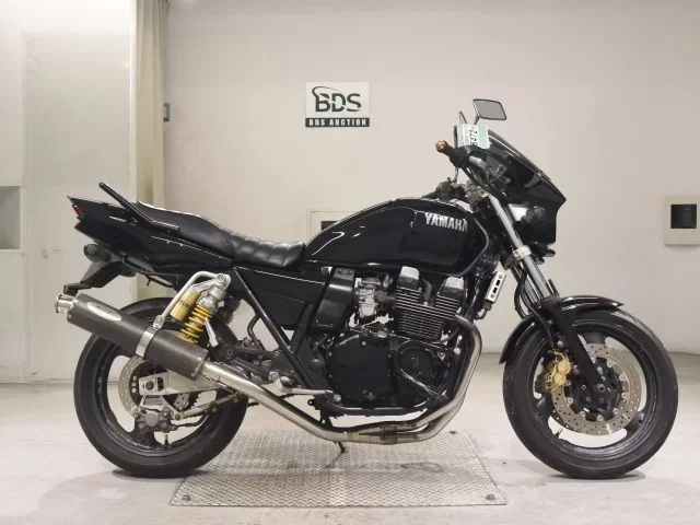 Yamaha XJR400R-2