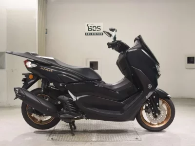 Yamaha NMAX-2