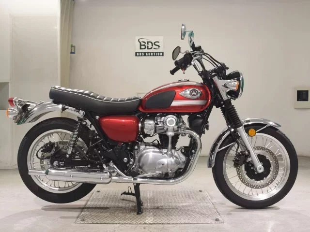 Kawasaki W800-2