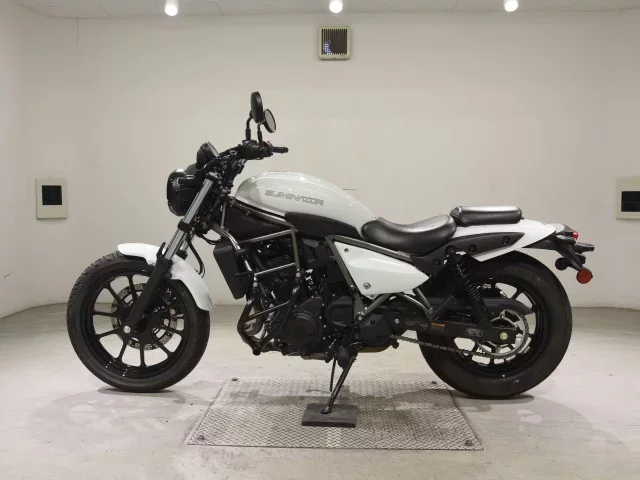 Kawasaki ELIMINATOR 400-3