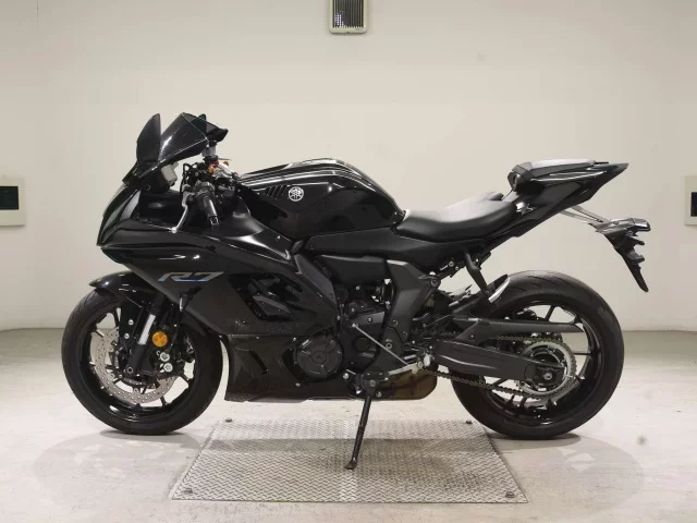 Yamaha YZF-R7-2