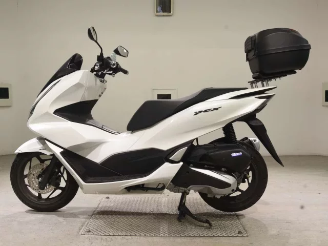 Honda PCX125-4