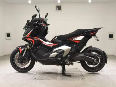 Honda X-ADV750-2  с аукциона в Японии