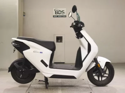 Honda EM1E: