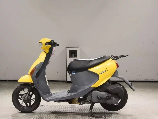 Suzuki LET S4