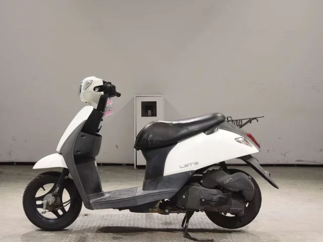 Suzuki LET S
