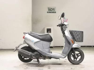 Suzuki LET S4