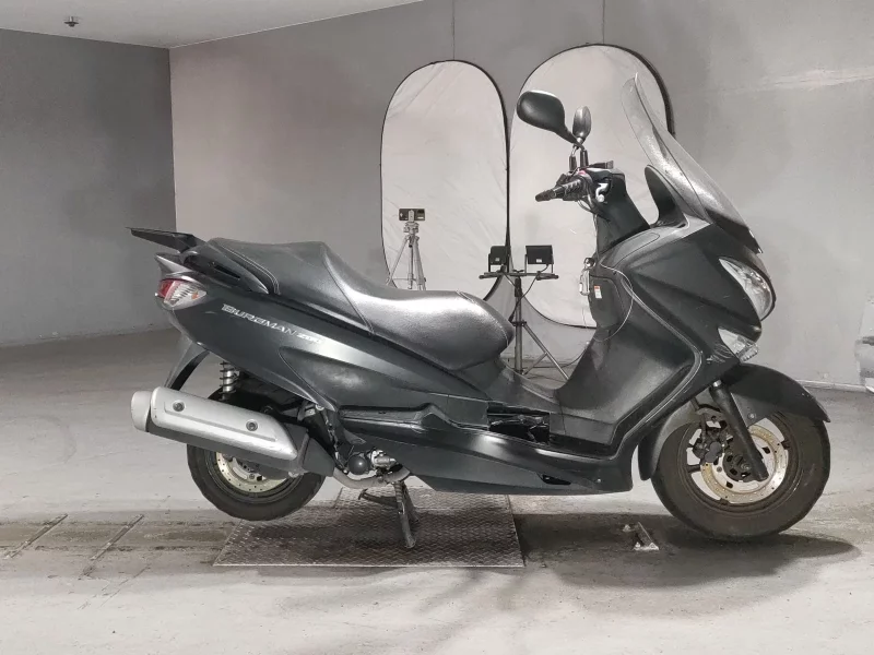 Suzuki BURGMAN200