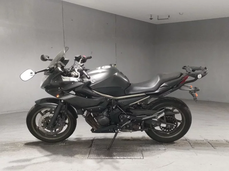 Yamaha XJ6 DIVERSION