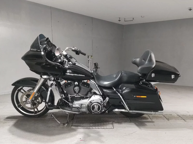 Harley-Davidson HARLEY FLTRXS1690