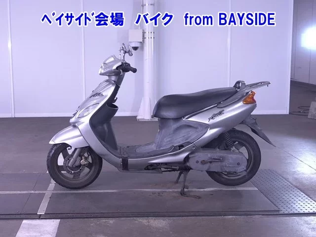 Yamaha AXIS100