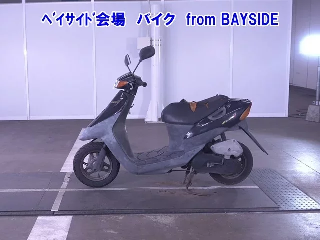 Suzuki LET S2