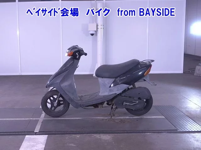 Suzuki LET S2