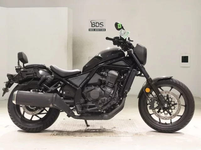 Honda REBEL 1100 лот № 5040 оценка 5  с аукциона в Японии