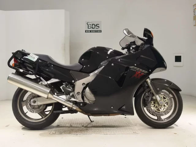 Honda CBR1100XX лот № 0556 оценка 5  с аукциона в Японии
